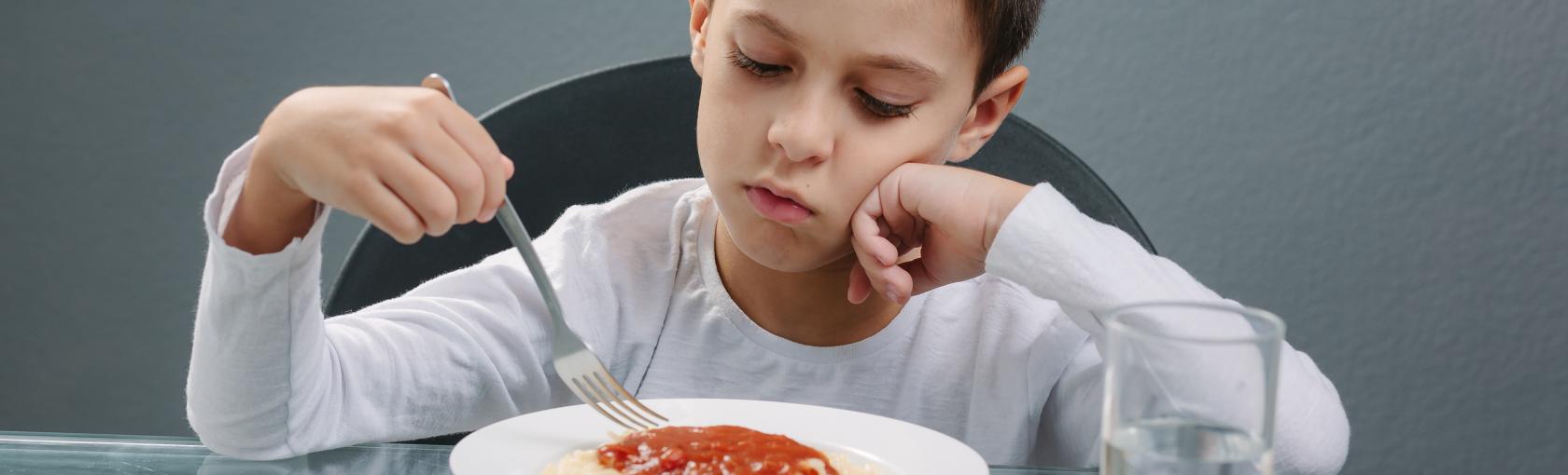 Surpoids : mon enfant mange trop de grandes quantités